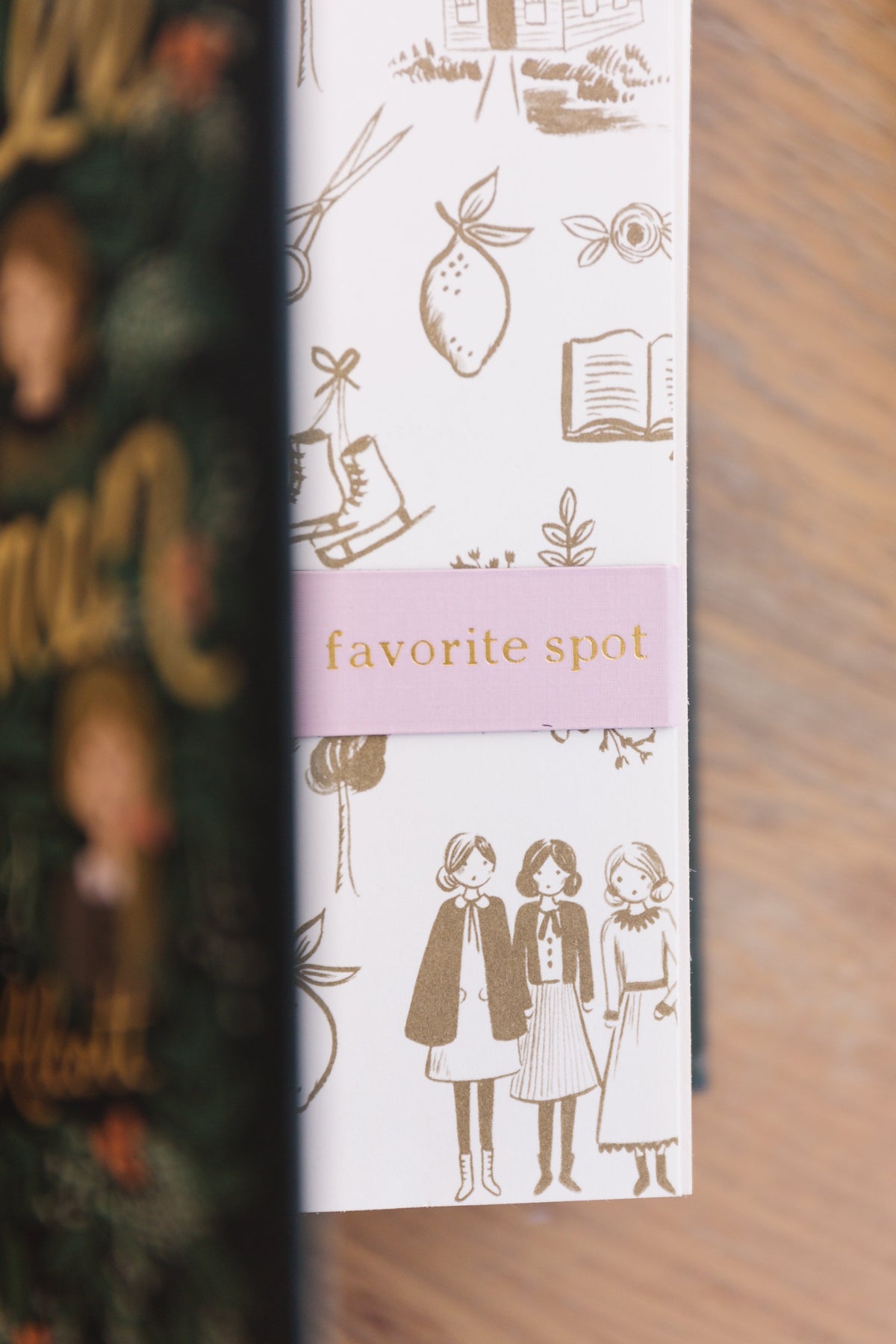 Gold Vintage Bow Foil Embossed Magnetic Bookmark